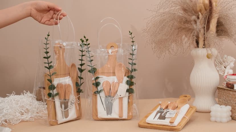 55Pcs Baby Shower Prizes for Game Winners 6 Sets Bamboo Cheese Board Spoon Fork Butter Spreaders Plaid Towel Thank You Card and Gift Bags for Baby Shower Wedding Bridal Shower Favors