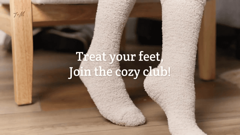 Unboxme Gifts Warm & Cozy Ultra-Luxe Cloud Sock for Women & Men - Super Soft Luxurious Fabric Sleep Socks