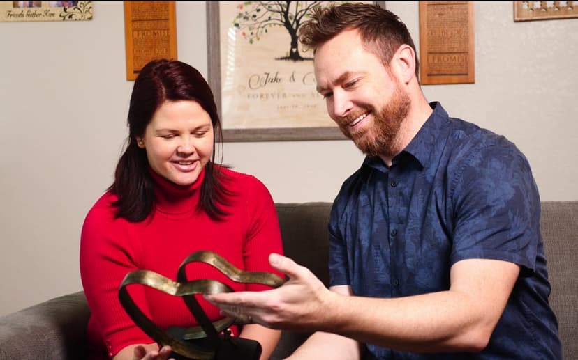 Wedding Anniversary Couples Gift - Two Hearts and Cross Iron Sculpture, Heart Decoration Gift for Her and Him, 1st to 50th or 60th Anniversary, Includes Present Box and Poem Card