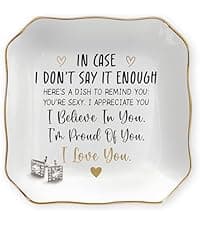 OASSIE Wedding Gifts for Couple 2025 - Mr & Mrs 4"x4" Ceramic Jewelry Dish Tray - Bridal Shower Gifts for Women, Marriage Gift Ideas, Anniversary Engagement Gifts for Couples, Jewelry Holder Dish
