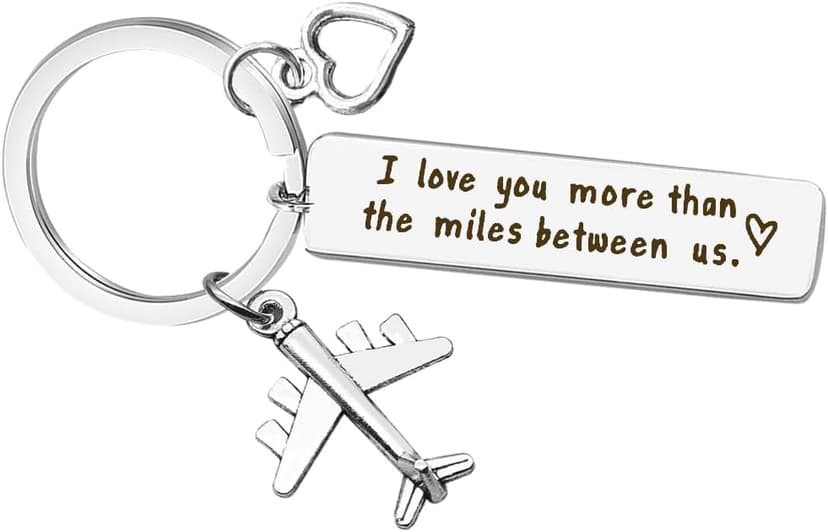 Vadaka Couple Keychain Long Distance Relationship Gift for Boyfriend Girlfriend I Love You More Than The Miles Between Us Keyring Couples Jewelry Going Away Gift Brithday Anniversary Valentines Gift