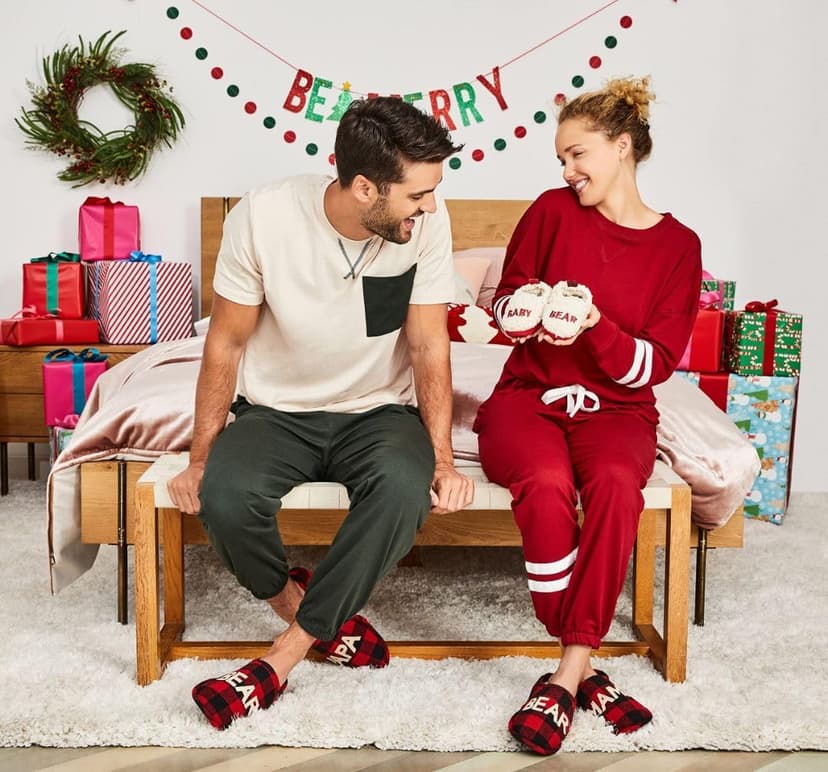 Dearfoams Women's Mama Bear Matching Family Gifts for Mom Clog