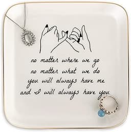 40+ Best Gifts for an Engaged Friend to Celebrate Their Big News