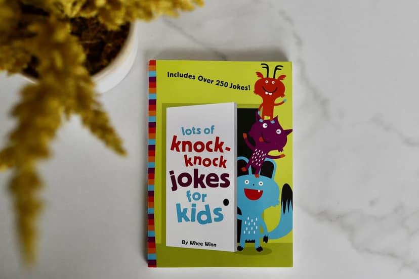 Lots of Knock-Knock Jokes for Kids: A Funny, Laugh Out Loud Busy Book for Children with Over 250 Jokes, Riddles, Tongue Twisters, and Puns