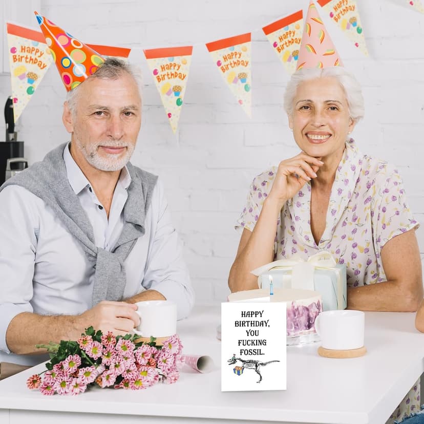 UUEFKTN Funny Birthday Card for Old Man, Old Guy Birthday Gift, Humor Happy Birthday Card for Him Men Getting Old, Ideal Birthday Card for Husband Dad Grandpa