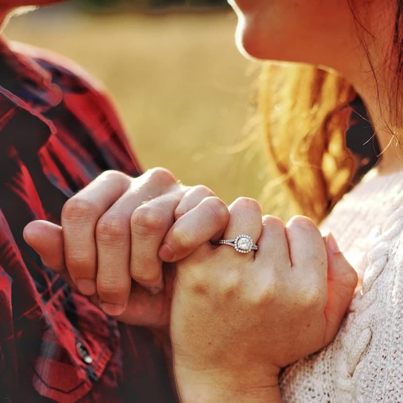 Korotho Matching Spider Bracelets for Couples Best Friend, Christmas Matching Heart Charm Bracelets Gifts for Couples Friends Spider Friendship Jewelry to Sister Bestie Long Distance Gift for Bf Gf