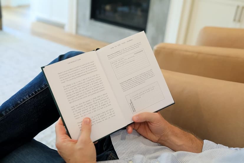 Gratitude Journal for Men: A Daily 5 Minute Guide for Mindfulness, Positivity, Leadership and Self Care (Premium Keepsake Edition)