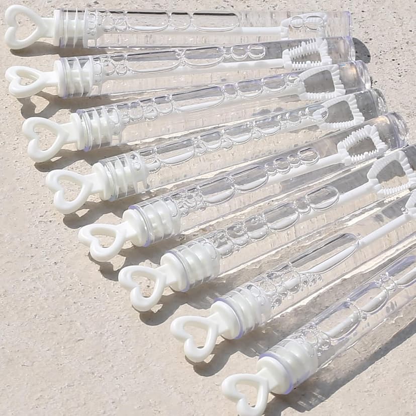 32Pcs Wedding Bubble Wands Bulk(White Heart Top), Mini Bubble Party Favors, Valentine's Day, Anniversary Supplies, Wedding Send Off, Gift Box Decoration, Goody Bag Stuffers Filler for Couple Guest Kid