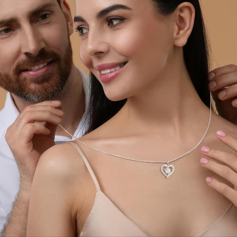 Moissanite Heart Necklaces for Women, 1-3 Carat Moissanite 925 Sterling Silver Necklace, Anniversary Present for Women, Birthday Gifts for Wife, Jewelry Gifts for Christmas, Valentine's Day