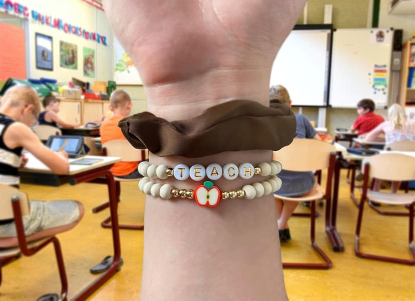 Korotho Teacher Appreciation Gifts for Women, Teacher Bracelets Thank You Gift End of The Year Teachers Appreciation Bracelet Must Have Present from Student