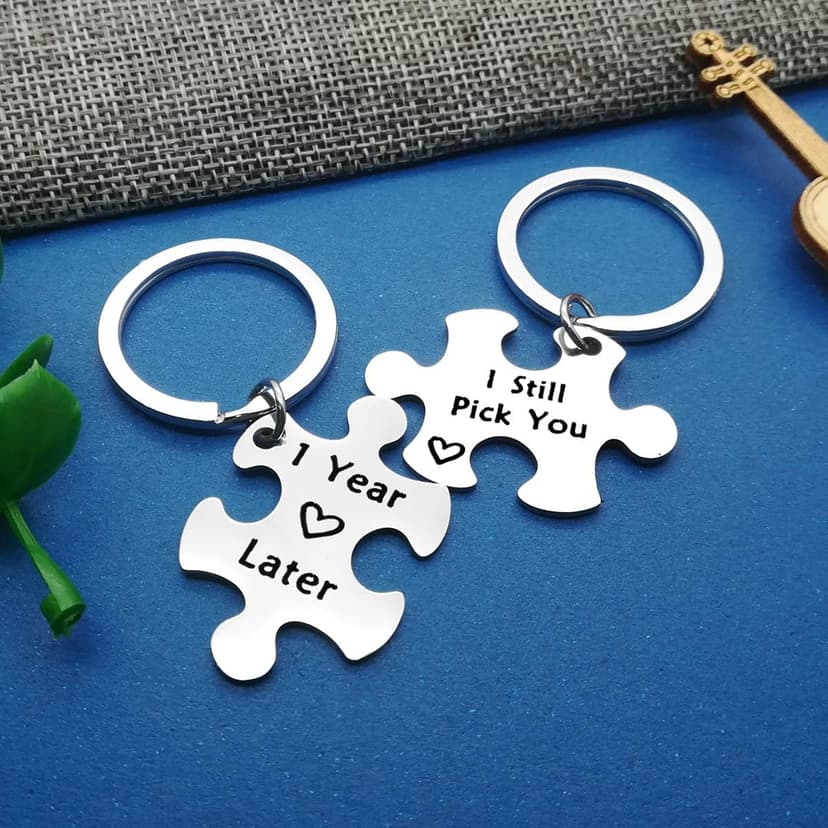 Anniversary Keychain Gifts for Her Him 1 Years Later I Still Pick You Key Ring Jigsaw Puzzle Piece Matching Pendant Keychain Set Couple Best friend Gift for Women Men Wedding Valentine's Day Birthday