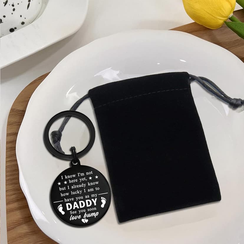 New Dad Gifts, First Time Dad Gifts, Christmas Daddy To Be Gift Keychain, Expecting Daddy Gift, Pregnancy Announcement for Daddy Level Unlocked, Fathers Day