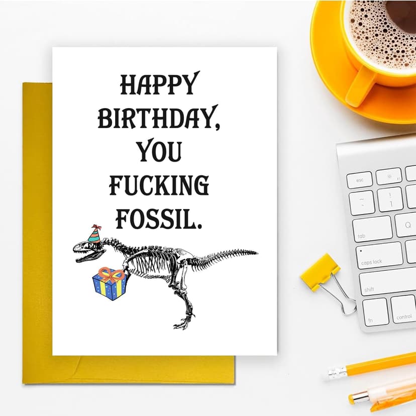 UUEFKTN Funny Birthday Card for Old Man, Old Guy Birthday Gift, Humor Happy Birthday Card for Him Men Getting Old, Ideal Birthday Card for Husband Dad Grandpa