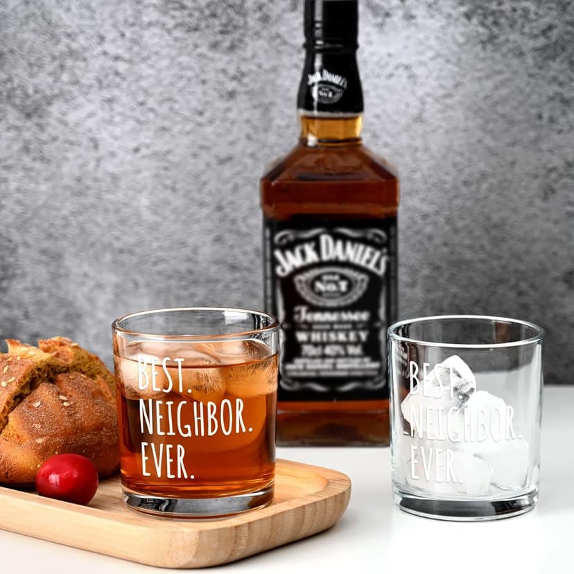 Futtumy Best Neighbor Ever Whiskey Glass, Farewell Gifts for Neighbors, Moving Away Housewarming Goodbye Welcome Appreciation New Neighborhood Novelty Christmas Gift, 10 Oz Old Fashioned Glass