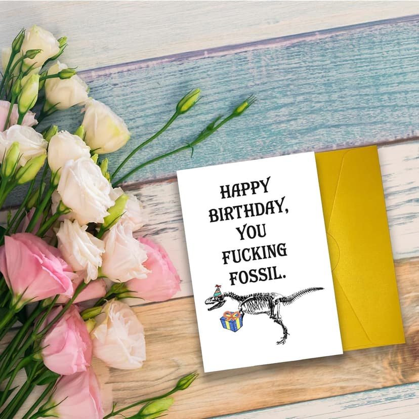 UUEFKTN Funny Birthday Card for Old Man, Old Guy Birthday Gift, Humor Happy Birthday Card for Him Men Getting Old, Ideal Birthday Card for Husband Dad Grandpa