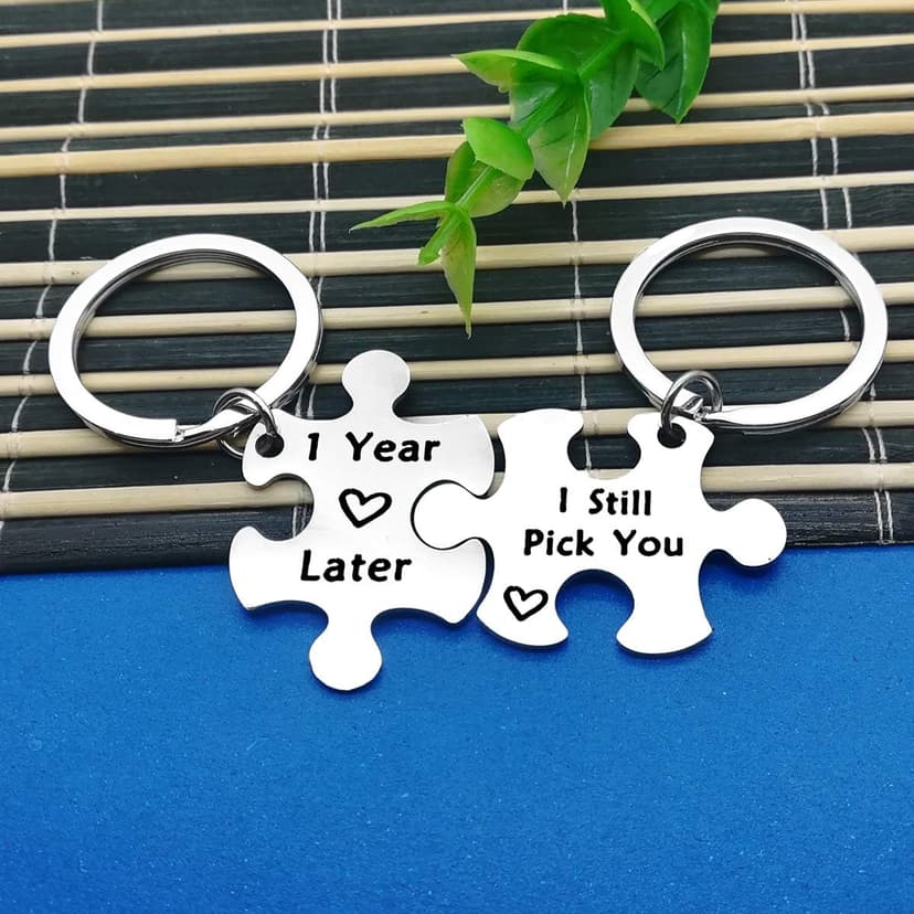 Anniversary Keychain Gifts for Her Him 1 Years Later I Still Pick You Key Ring Jigsaw Puzzle Piece Matching Pendant Keychain Set Couple Best friend Gift for Women Men Wedding Valentine's Day Birthday