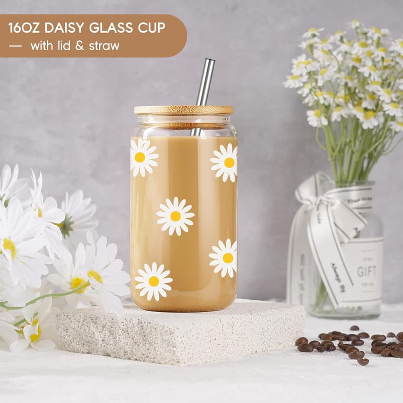 GSPY Daisy Aesthetic Gifts, Iced Coffee Cup, Cute Glass Cups with Lids and Straws - Cute Mugs, Flower Mug, Glass Tumbler - Retro, Christmas, Birthday Gifts for Women, Coffee Lovers, Friend, Girls, Mom