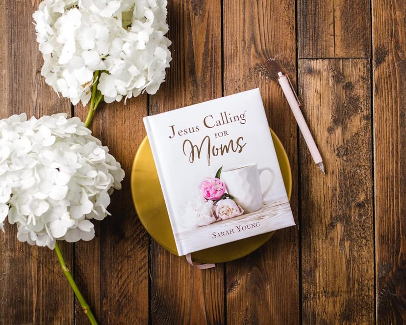 Jesus Calling for Moms, Padded Hardcover, with Full Scriptures: Devotions for Strength, Comfort, and Encouragement (A 50-Day Devotional) - The Perfect Christian Gifts for Women
