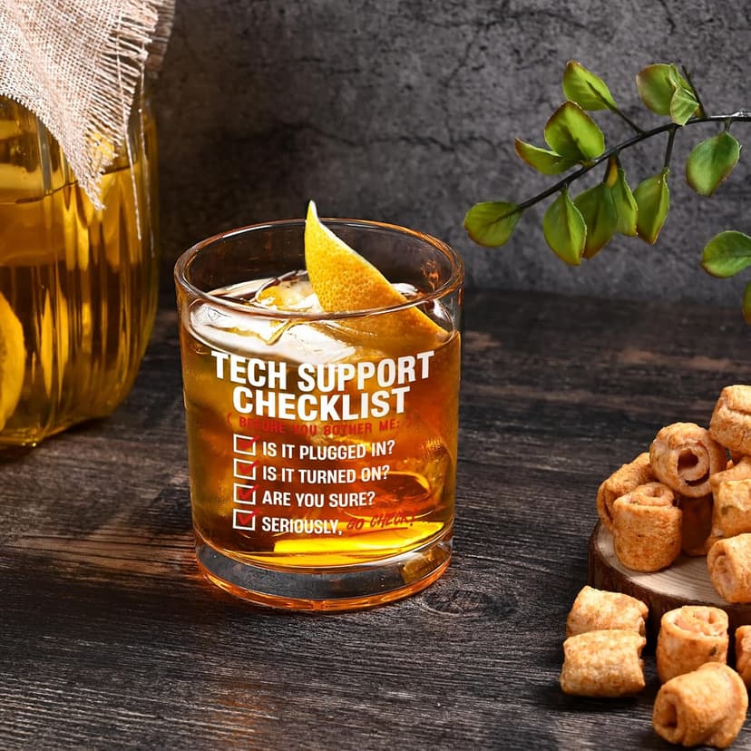 Futtumy Cool Tech Gifts for Men, 10OZ Tech Support Checklist Whiskey Glass, Best Tech Gifts for Men 2025 IT Tech Guys Him Computer Programmers Dad Father Husband Brother Boyfriend, Technology Gift