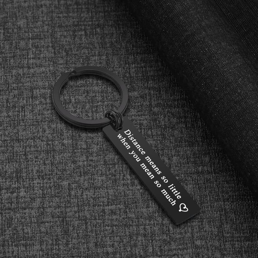 Couple Keychain for Boyfriend Girlfriend Long Distance Relationship Gift Keyring Going Away Gift for Husband Wife Couples Jewelry Brithday Valentines Gift Anniversary Keychain Gift,His and Hers Gift