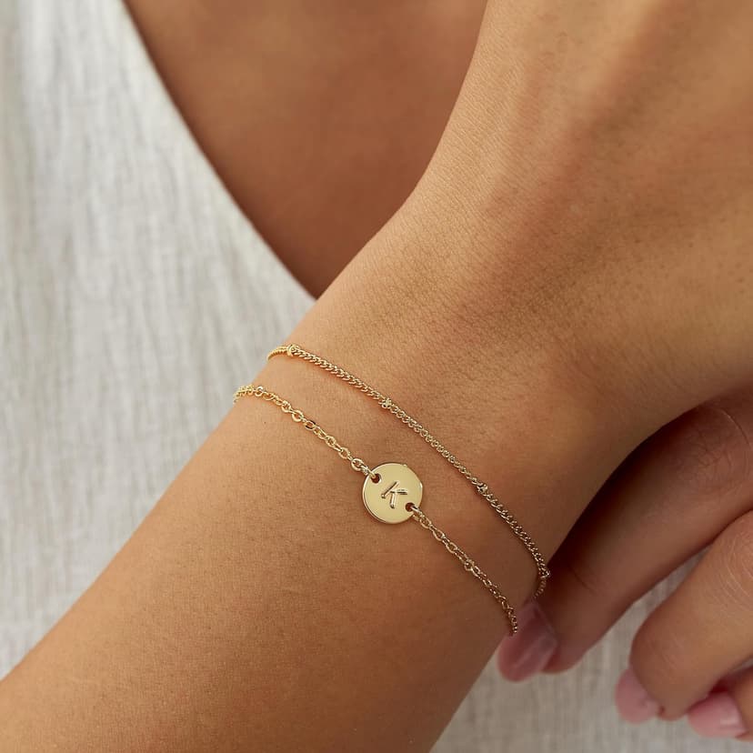MONOZO Gold Bracelets for Women Christmas Gifts - Dainty 18K Gold Plated Disc Monogram Letter A-Z Initial Bracelets for Women Trendy Personalized Letter Bracelet Birthday Christmas Gifts for Her