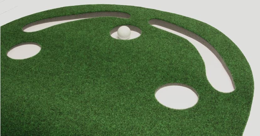 Par Three Golf Putting Green (3' x 9')