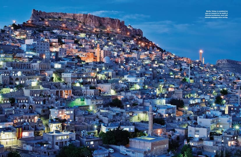 Destinations of a Lifetime: 225 of the World's Most Amazing Places