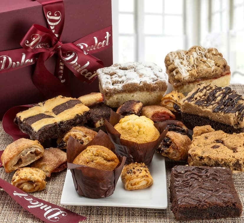 Dulcet Gift Basket – Premium Freshly Gourmet Baked Goods – Gift Basket for All Types of Special Occassions - Assorted Variety of Tastes with Delicious Brownies, Crumb Cakes Rugelah, and Muffins.