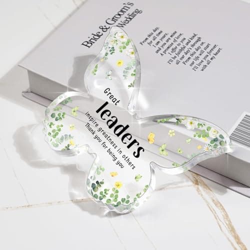 Boss Christmas Gifts, Boss Lady Gifts for Women, 5x3.8x0.5 Inch Butterfly Acrylic Plaque Decor, Birthday Retirement Leaving Going Away Boss Day Christmas Gift for Female Boss Leaders Manager