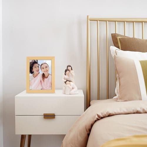 Vofstand Vofstand Sister Gifts for Women Couple - Three Women Figurines Gifts for Mom Girlfriends Couple Sisters, Sisters Gifts from Sister, Sculpted Hand-Painted Figure Anniversary Birthday Gifts