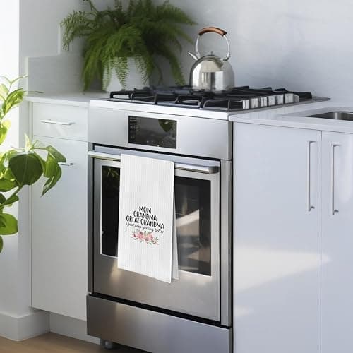 Great Grandma Dish Towels - Great Grandma Gifts Waffle Weave Kitchen Towels, Grandma Hand Towel, Grandma Tea Towel, Grandma Gifts from Grandson Granddaughter (16×24 Inches)