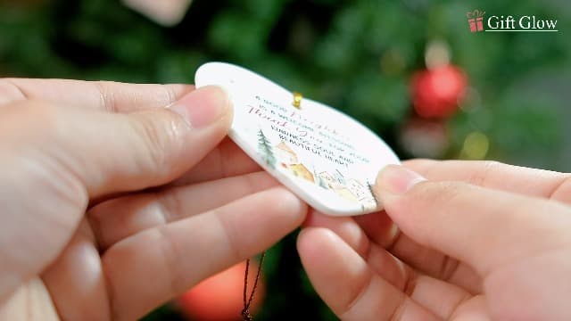 Neighbors Ornament 2025 - Thank You Gifts for Good Neighbors and Friends Next Door, Xmas Appreciation Gift for Women Man, Ceramic Ornaments for Christmas Tree Decor, Cute for Neighbor