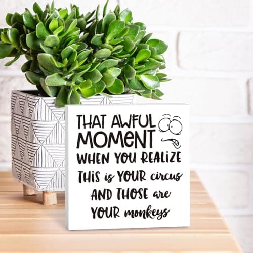 Funny Boss Gifts for Women Men, Gag Gifts Office Sign, Appreciation Gifts for Manager Coworker Employee Decor Funny Home Office Desk Decor Boss Day Gifts 5 X 5 Inch