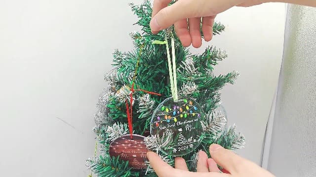 Christmas Ornaments 2025,Our First Christmas Married Ornaments Wedding Gifts for Couples 1st Xmas Married Ornament 2025 Mr and Mrs Bridal Shower Bachelorette Gifts for Bride to be Newlyweds Her Women