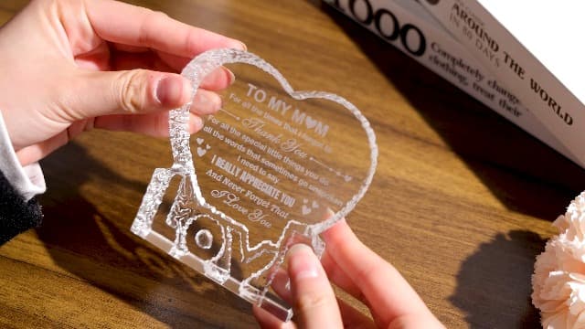 Crystal for Mom, Birthday Gifts for Mom from Daughter Son, K9 Crystal Plaque Keepsake, Best Gift for Mom on Xmas Thanksgiving Anniversary Birthday Mother‘s Day