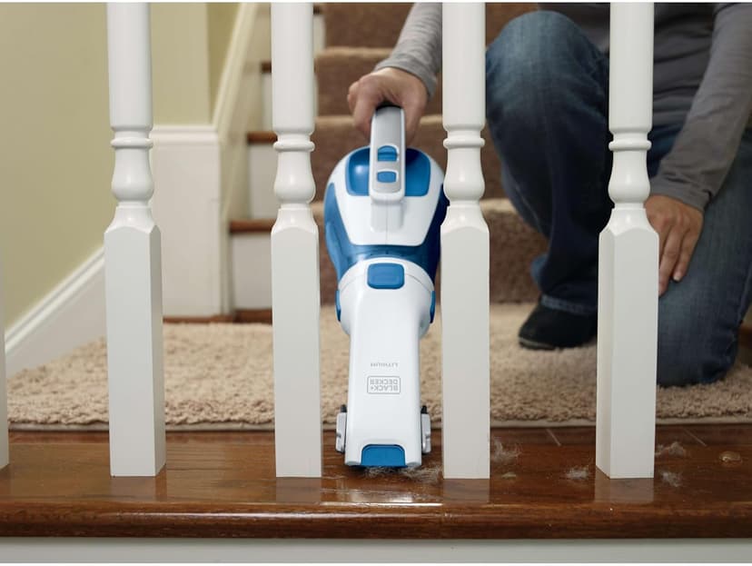 BLACK+DECKER dustbuster Handheld Vacuum, Cordless Car Vacuum Portable 12V, with Rotating and Extendable Nozzle (HHVI320JR02)