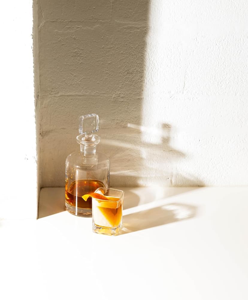 Corkcicle Whiskey Wedge - Premium Old Fashioned Glass with Silicone Ice Mold - For Bourbon, Scotch, & Spirits - Great Gift for Dad - Perfect for the Holidays - 9 oz