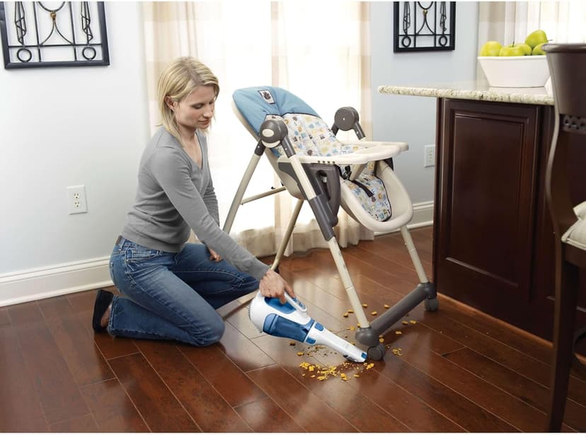 BLACK+DECKER dustbuster Handheld Vacuum, Cordless Car Vacuum Portable 12V, with Rotating and Extendable Nozzle (HHVI320JR02)