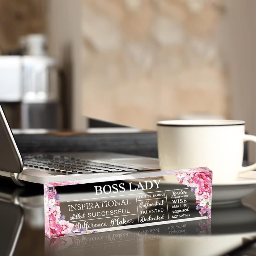 Pinkunn Boss Lady Gifts for Women Inspirational Quotes Office Gifts for Women Acrylic Boss Lady Office Decor Birthday Appreciation Keepsake and Paperweight for Leader(Classic Style)