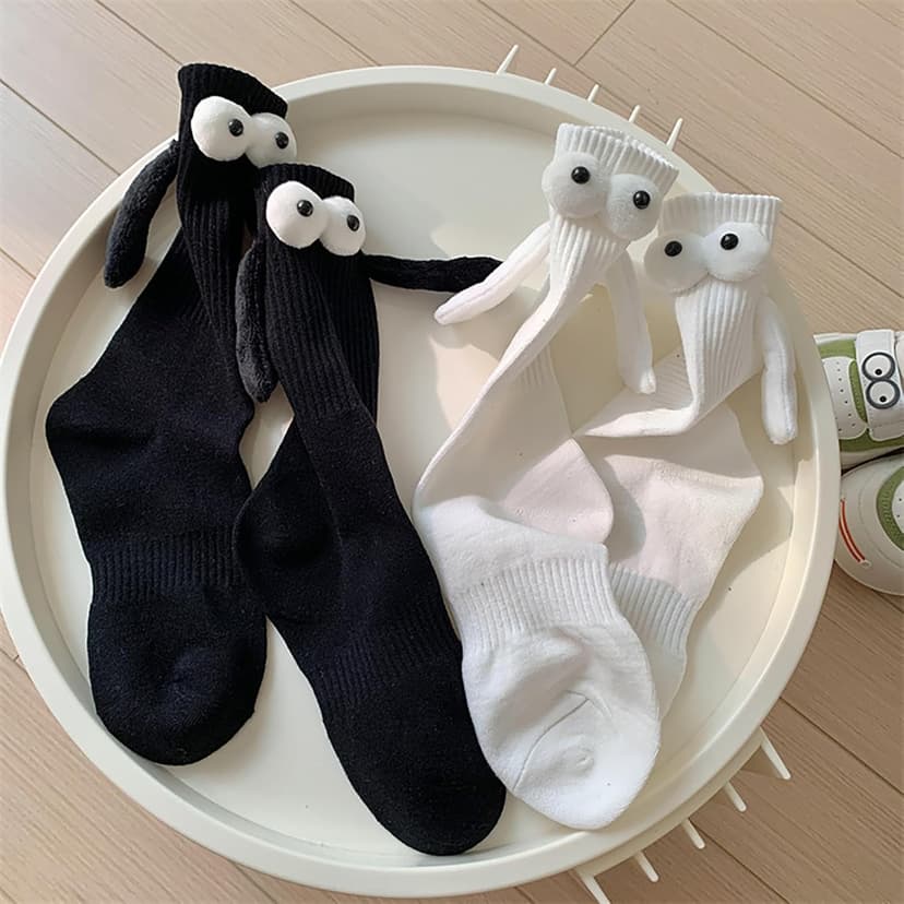 2 Pairs Magnetic Holding Hands Socks - Funny Gifts for Women & Men, Teens, Couples, Friends