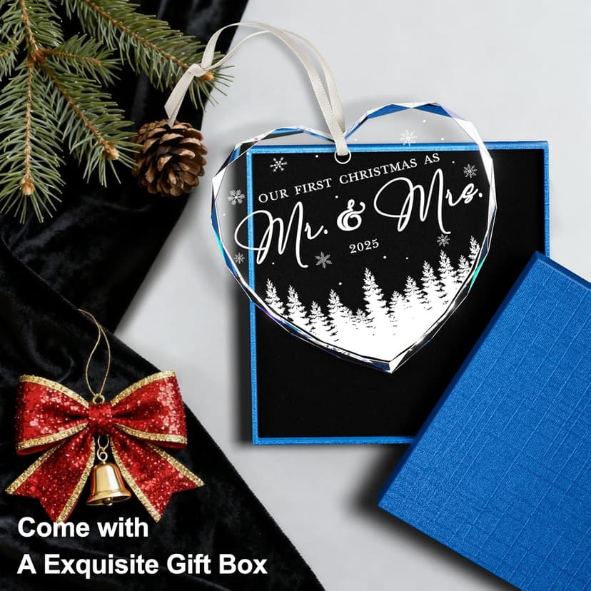 First Christmas Married Ornament 2025, Mr and Mrs Gifts, Wedding Gift for Couples 2025, Newlyweds, Glass Christmas Ornaments 2025, Bridal Shower Gift, Just Married Xmas Hanging Ornament