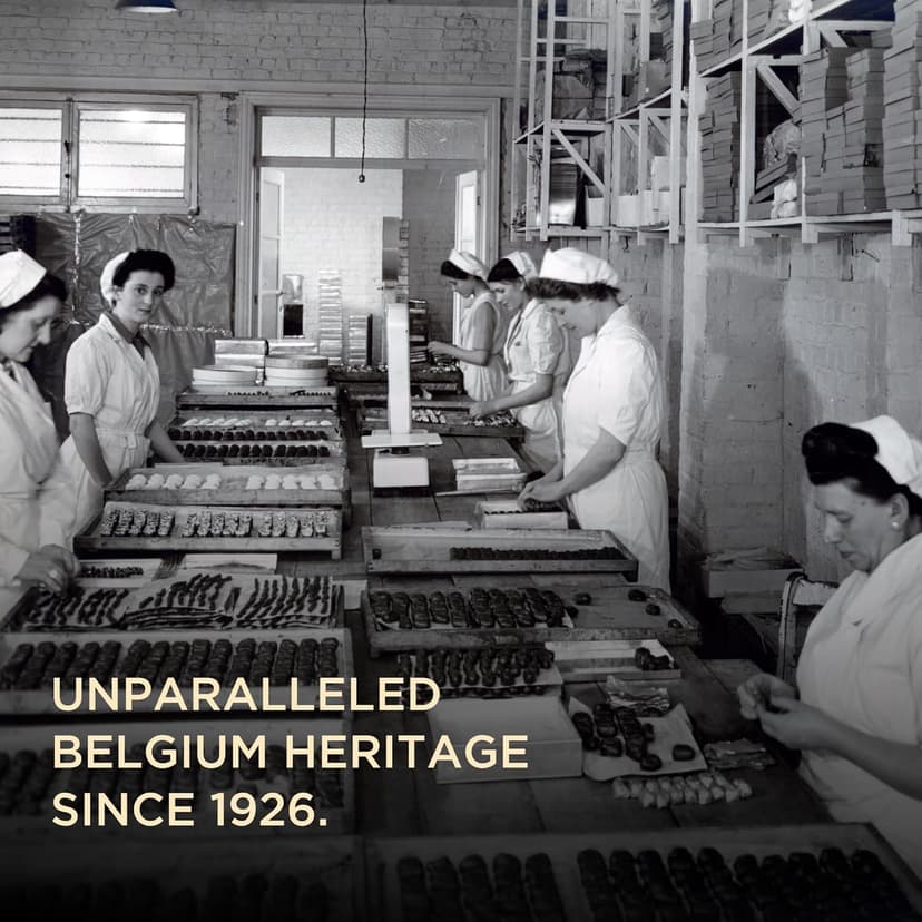 Godiva Chocolatier Thank You Ribbon 18-Piece Assorted Chocolate Gift Box – Gourmet Chocolate Candy Variety Pack – Dark Caramel, Milk Chocolate, Nuts– Gift Basket for Father’s Day, Birthday and Anniversary