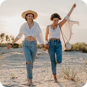 Our Bucket List: A Journal for Couples: Create Your Dream Life Together and Record Your Adventures