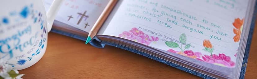 Christian Art Gifts Classic Handy-sized Journal Be Strong and Courageous Joshua 1:9 Bible Verse Inspirational Scripture Notebook w/Ribbon, Faux Leather Flexcover 240 Ruled Pages, 5.7" x 7", Brown