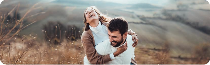 A Year of Us: A Couple's Journal: One Question a Day to Spark Fun and Meaningful Conversations (Question a Day Couple's Journal)