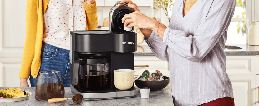 Keurig K-Duo Single Serve K-Cup Pod & Carafe Coffee Maker, with Multiple Brew Sizes, 60oz Removable Reservoir, Programmable Auto Brew Carafe, (Gen 1), Black