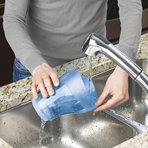 BLACK+DECKER dustbuster Handheld Vacuum, Cordless Car Vacuum Portable 12V, with Rotating and Extendable Nozzle (HHVI320JR02)