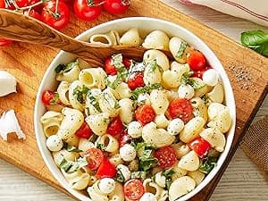 Stonewall Kitchen, New England Breakfast 6-Piece Gift Set with Reusable Basket