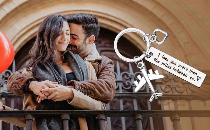 Vadaka Couple Keychain Long Distance Relationship Gift for Boyfriend Girlfriend I Love You More Than The Miles Between Us Keyring Couples Jewelry Going Away Gift Brithday Anniversary Valentines Gift