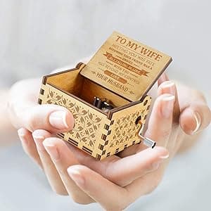 Music Box Gift for Wife - Romantic Birthday Valentine Anniversary Christmas to My Wife Gifts from Husband Boyfriend Love Women Girl Girlfriend Wooden Hand Crank Musical Box Play You are My Sunshine